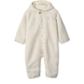 Grenouillère bébé à capuche en molleton de polyester recyclé avec poignets et chevilles repliables et ouverture à boutons-pression pour les sorties en poussette