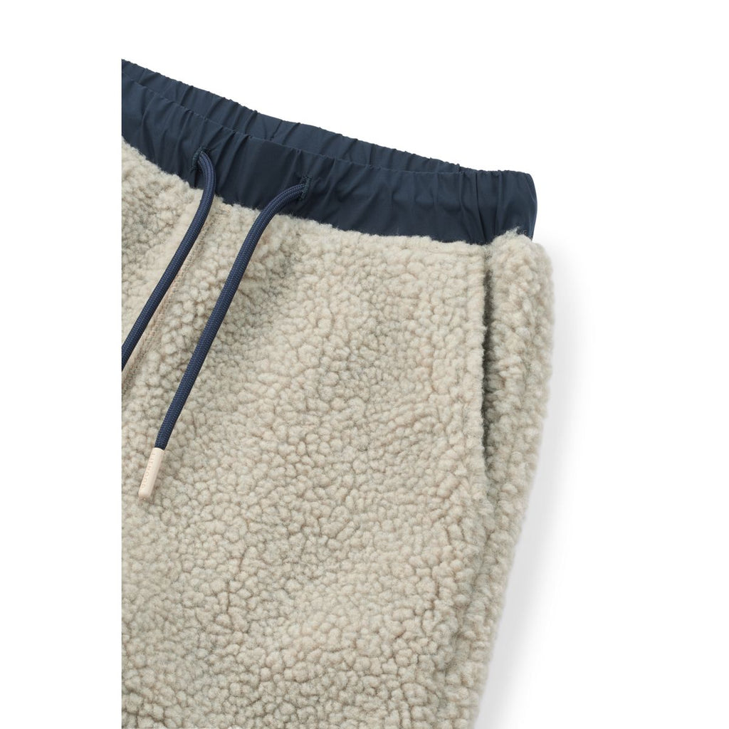 Pantalon de jogging Cool Mist en molleton de polyester recyclé avec taille élastiquée et surpiqûres contrastantes pour les journées fraîches en extérieur