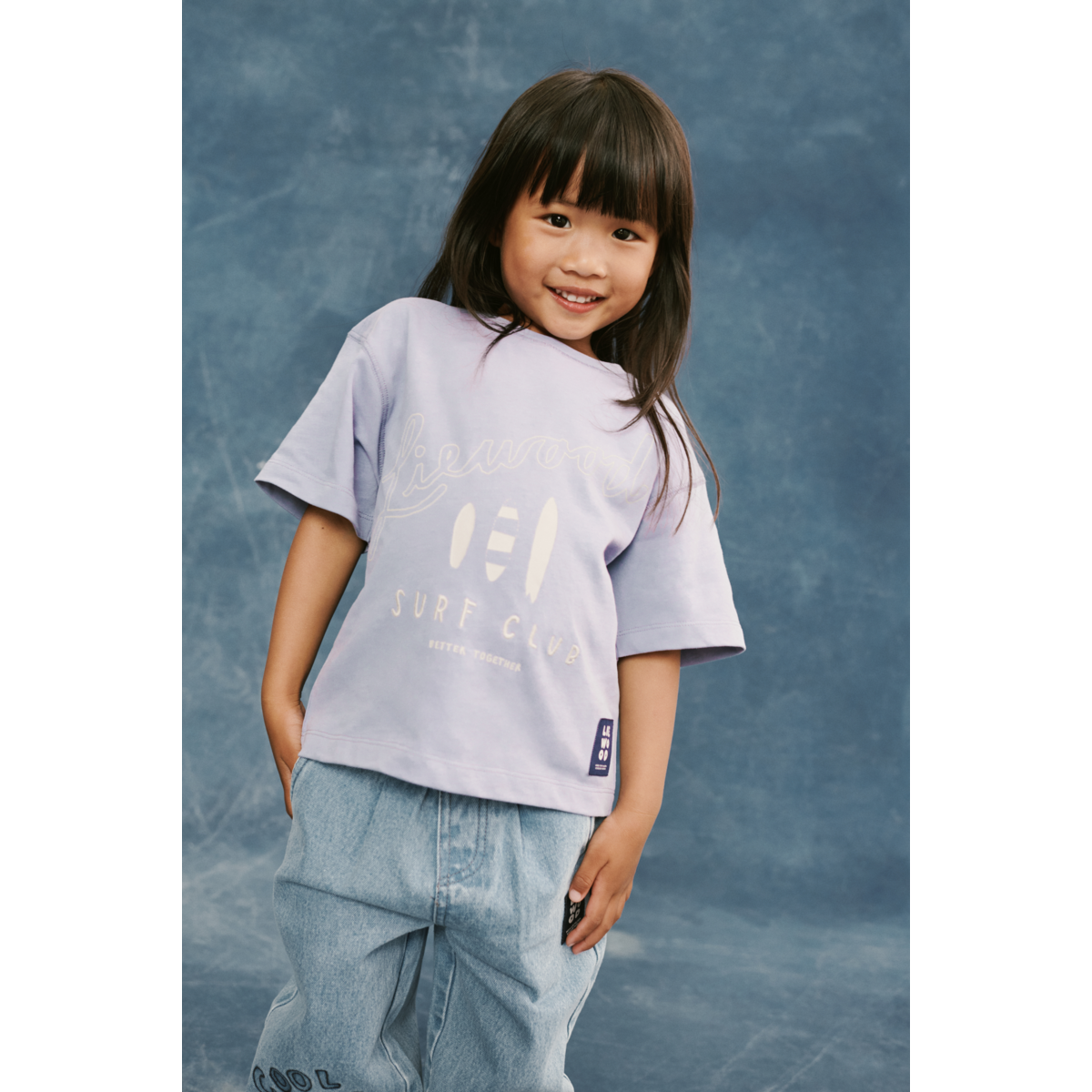 T-shirt à manches courtes en coton biologique lilas, coupe carrée, imprimé vagues, épaules tombantes, pour l'école et le week-end